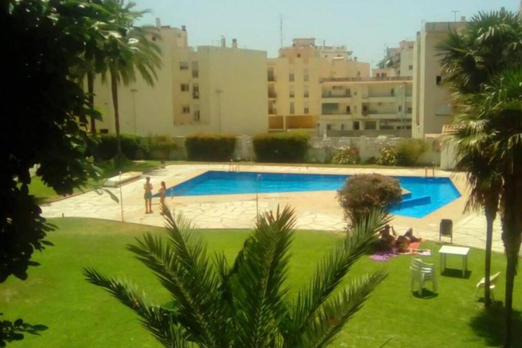 Neptuno 3 Centro De Nerja Apartment Exterior foto